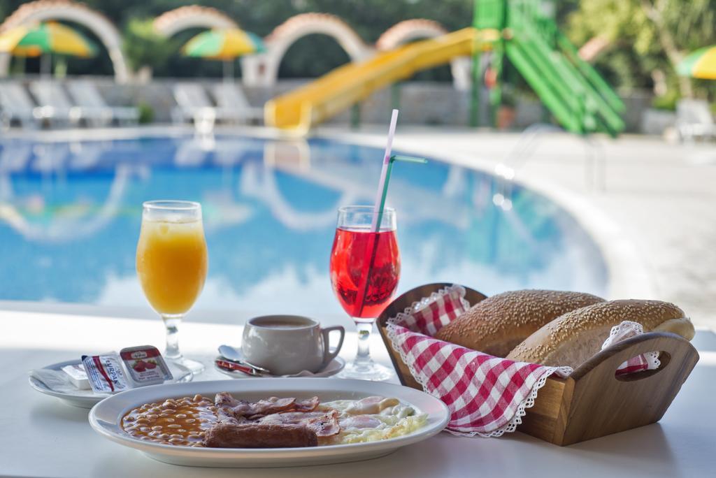 Fili Hotel Apartments Tigkaki  Ngoại thất bức ảnh