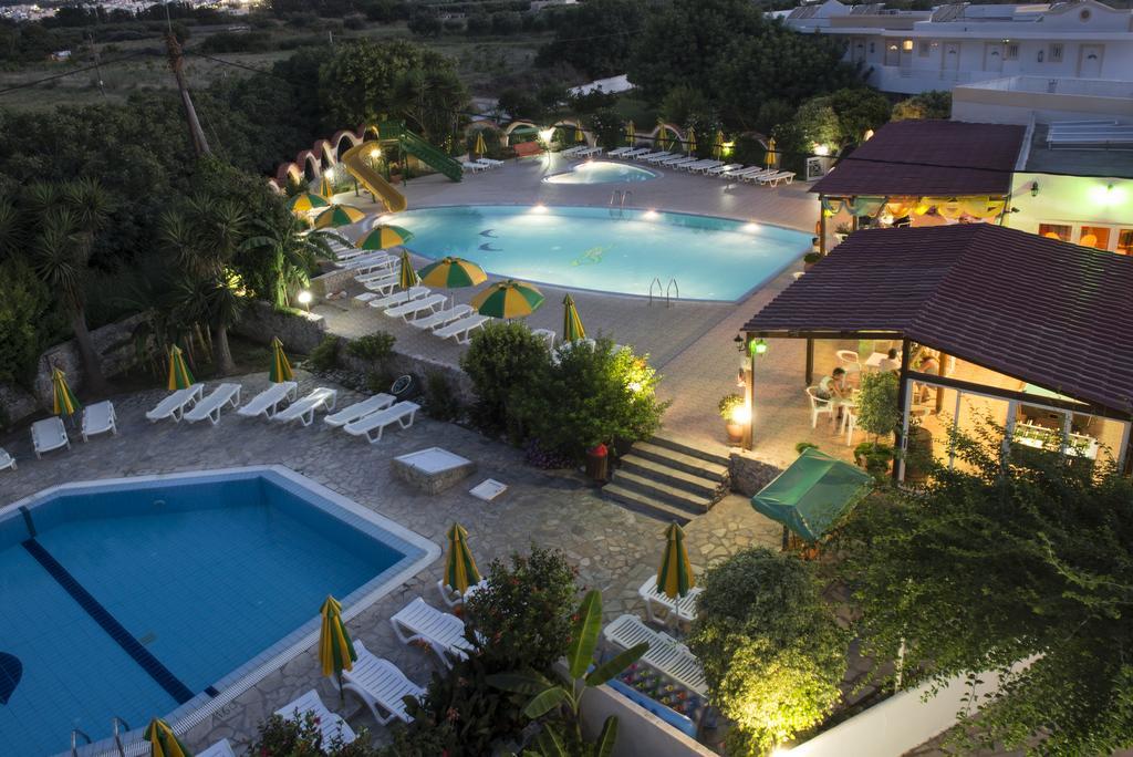 Fili Hotel Apartments Tigkaki  Ngoại thất bức ảnh