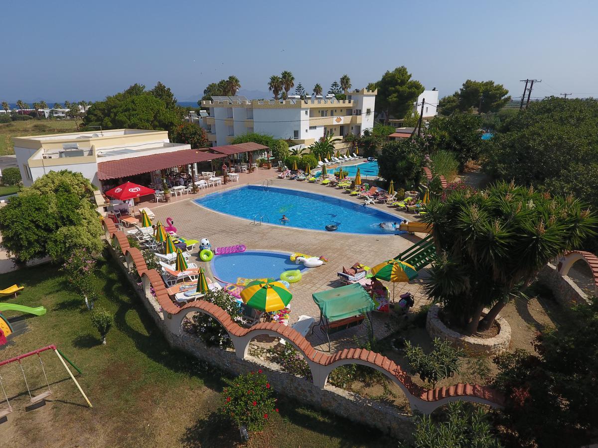 Fili Hotel Apartments Tigkaki  Ngoại thất bức ảnh